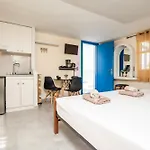 شقة فندقية Lefkes 4*