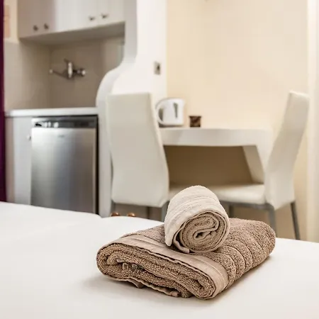 Aparthotel Lefkes