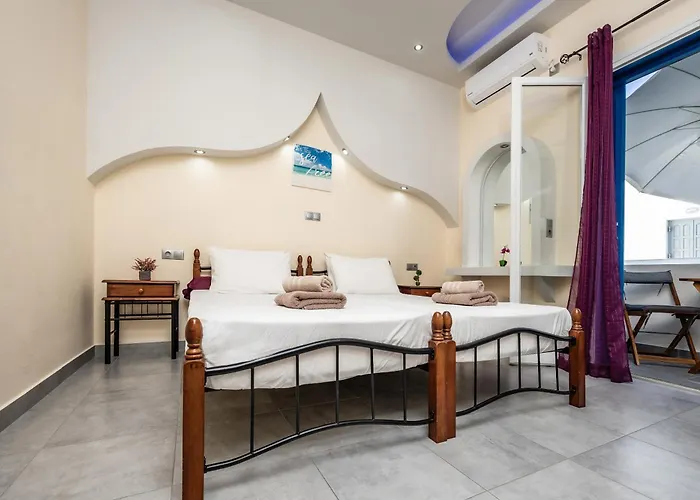 Aparthotel Lefkes 4*