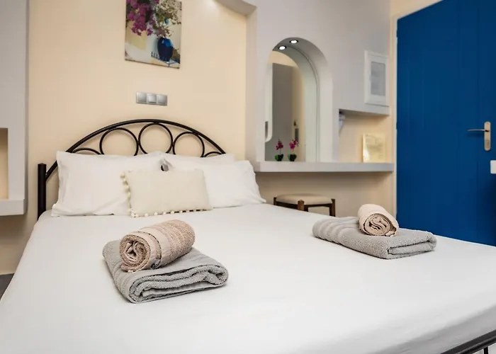 Aparthotel Lefkes 4*