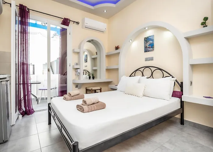 Aparthotel Lefkes Naxos City