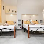 Apartahotel Lefkes Naxos City