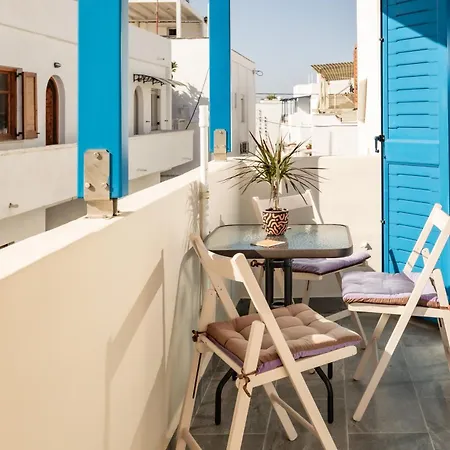 Lefkes Lägenhetshotell Naxos City