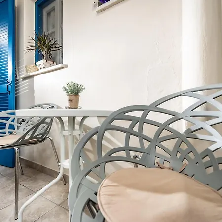 레프케스 스튜디오스 Naxos City