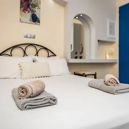 アパートホテル Lefkes 4*