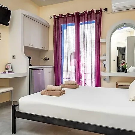 Lefkes Apart Otel 4*