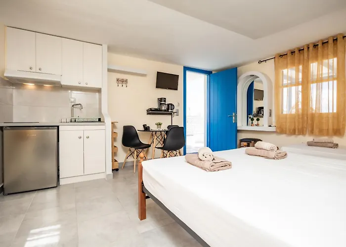 شقة فندقية Lefkes 4*